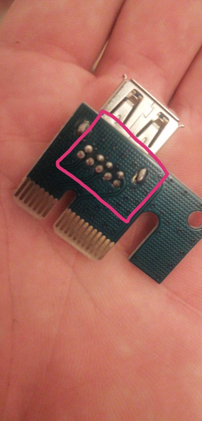 Can dust cause GPU crashes?