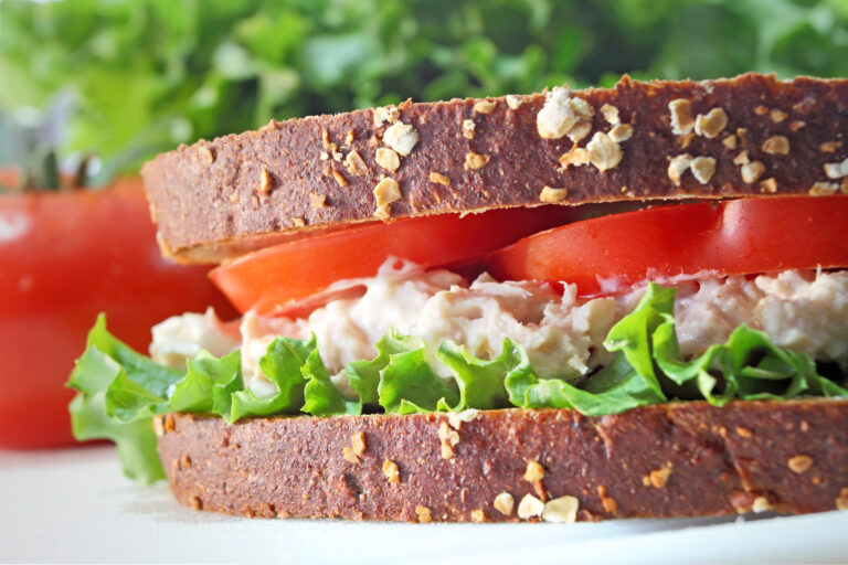 Does tuna lower blood pressure?