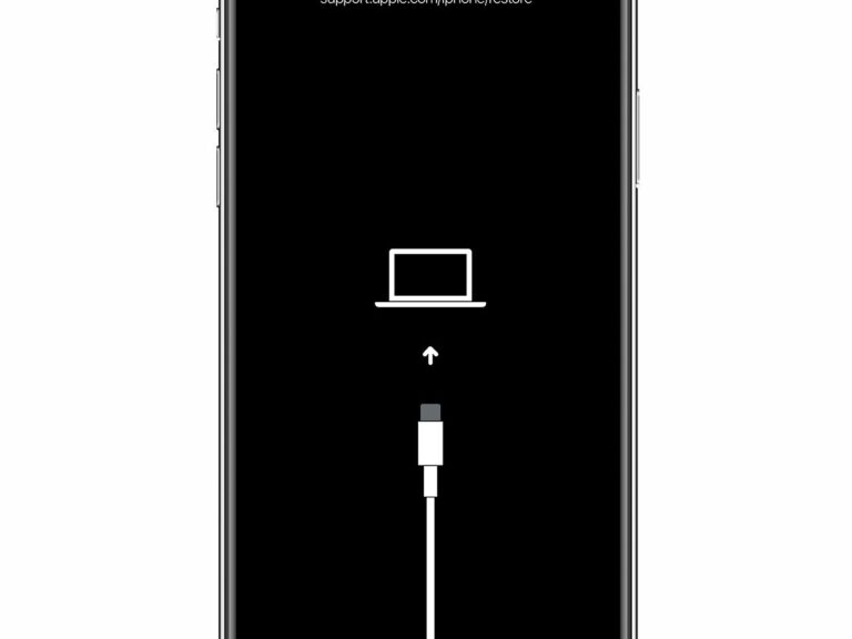 How do I restore my iPhone in recovery mode?