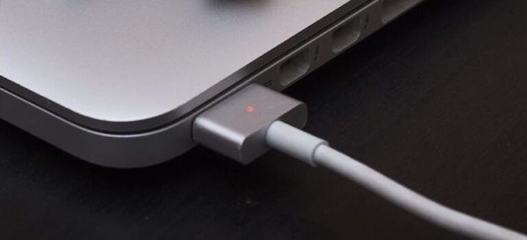 How many hours does it take to charge a MacBook Pro?