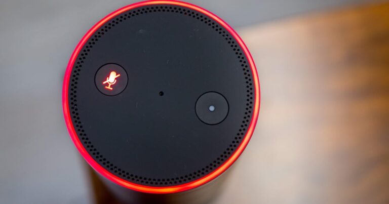 Lytter Alexa, når den er slået fra?