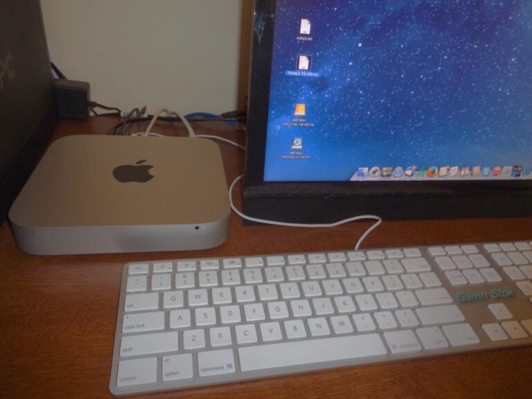 How do I change the boot order in UEFI BIOS HP?