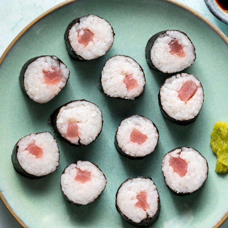 Is tuna roll sushi raw?