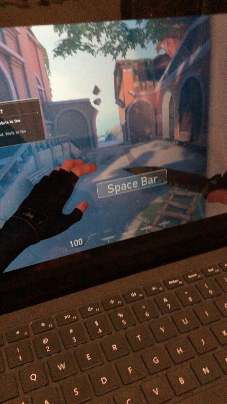 Skal jeg slukke min computer, når den fryser?