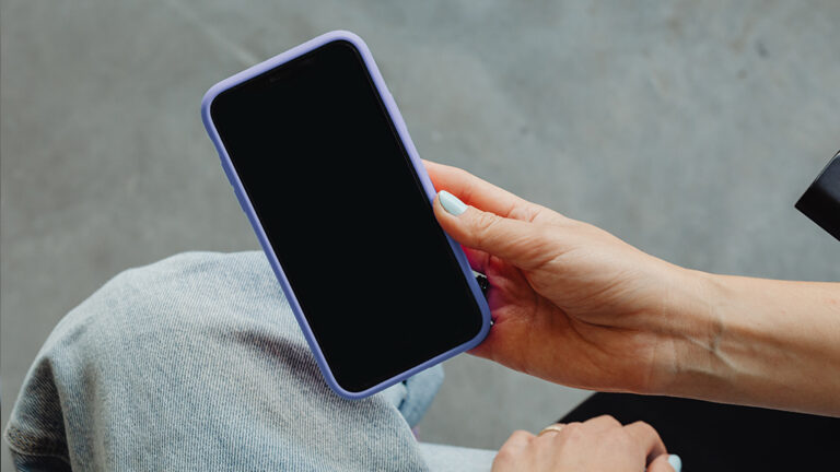 What is black screen of Death iPhone?
