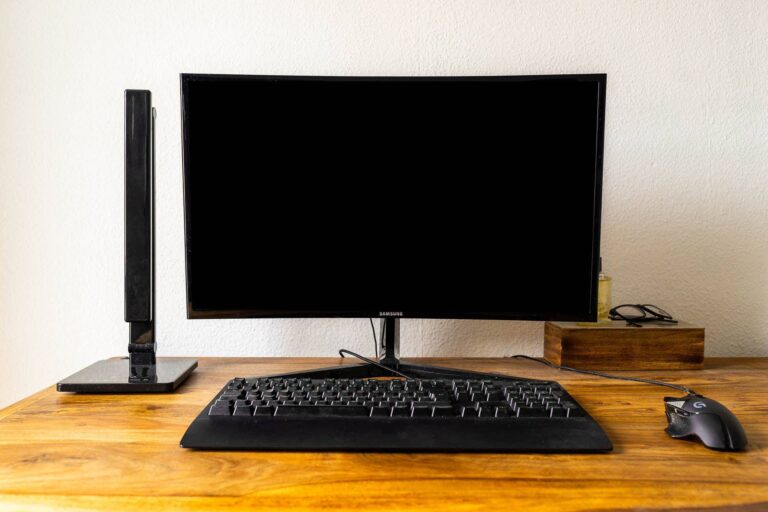 Why does my computer turn on but nothing happens?