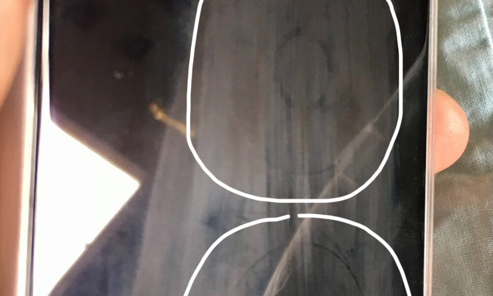 Why is there a circle on my iPhone screen? – TechDIY.info