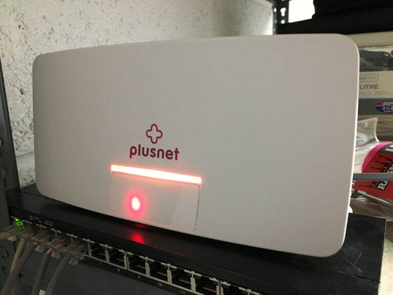 Will a wireless router work without internet?