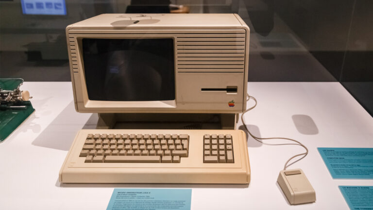 Cosa devo fare con il mio vecchio computer quando ne ricevo uno nuovo?